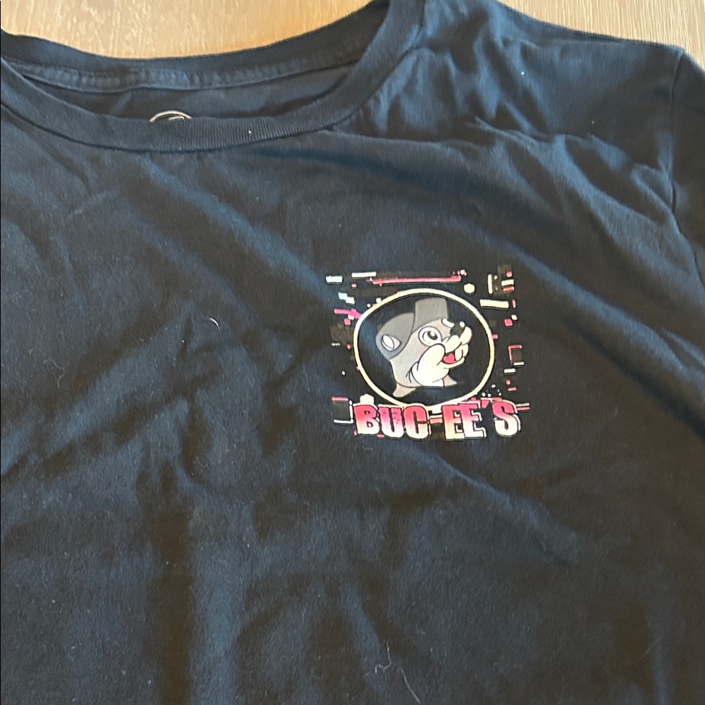 Buc-ee's Black Long Sleeve Tee‎